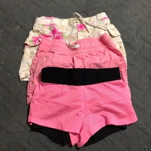 3 pairs of little girls shorts